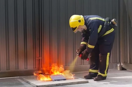 Laptop-Fire-05.webp